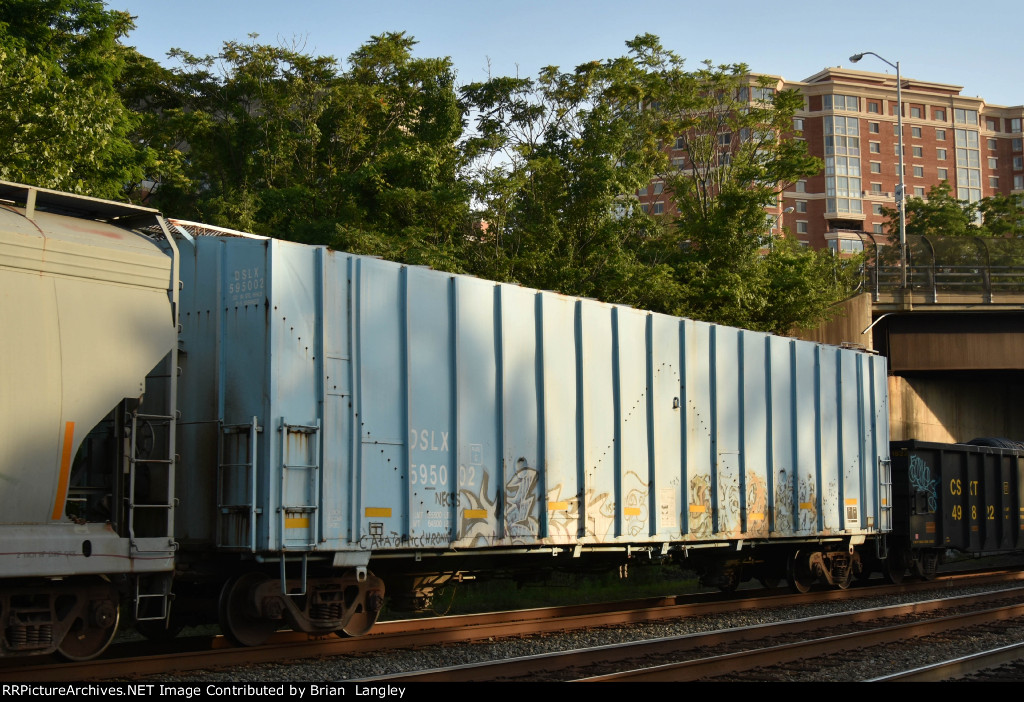 595002